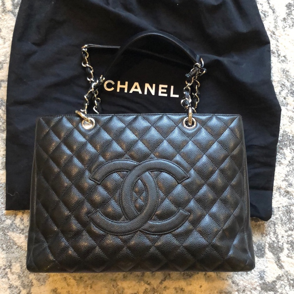 CHANEL Grand Shopping Tote - Picture 1 of 7
